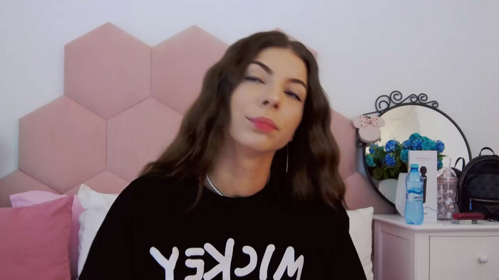 MiaEthan