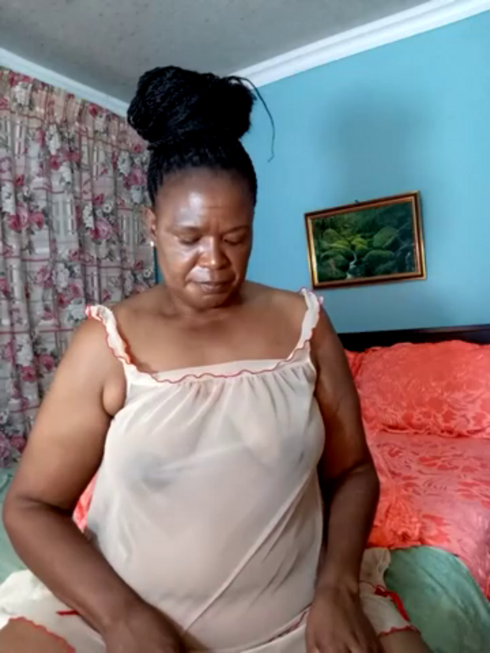 TALLNSEXY48