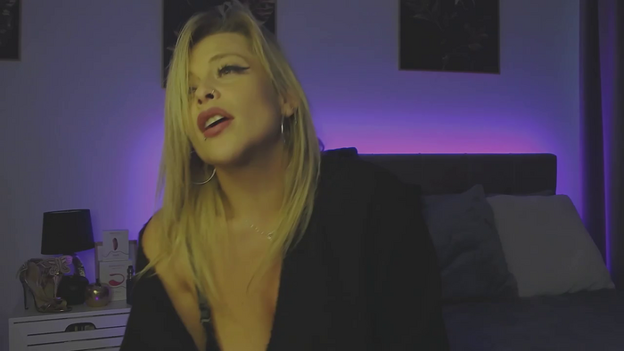 ZoeMesmerize