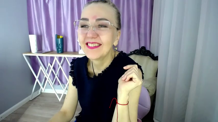 queen_a_n_i