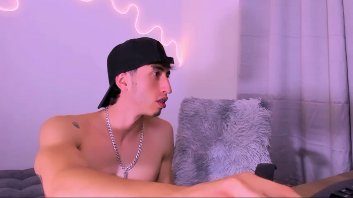 Miiafoxxx