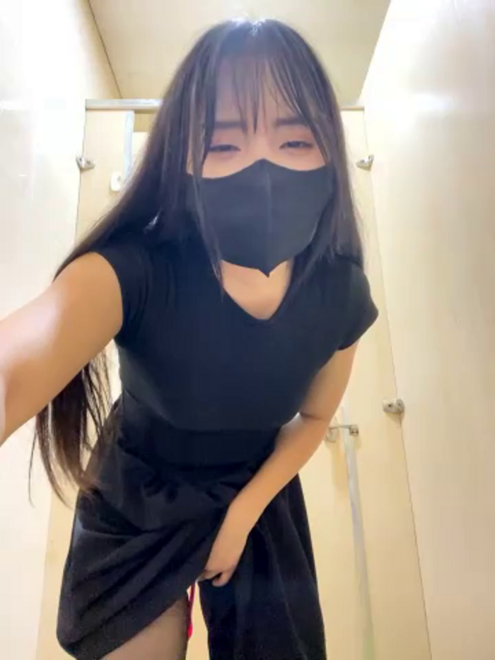 Asia-Lynn