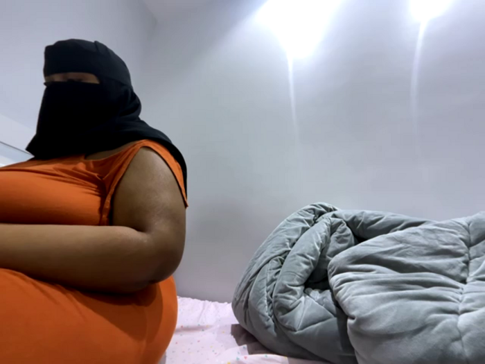 Submissive_Arab