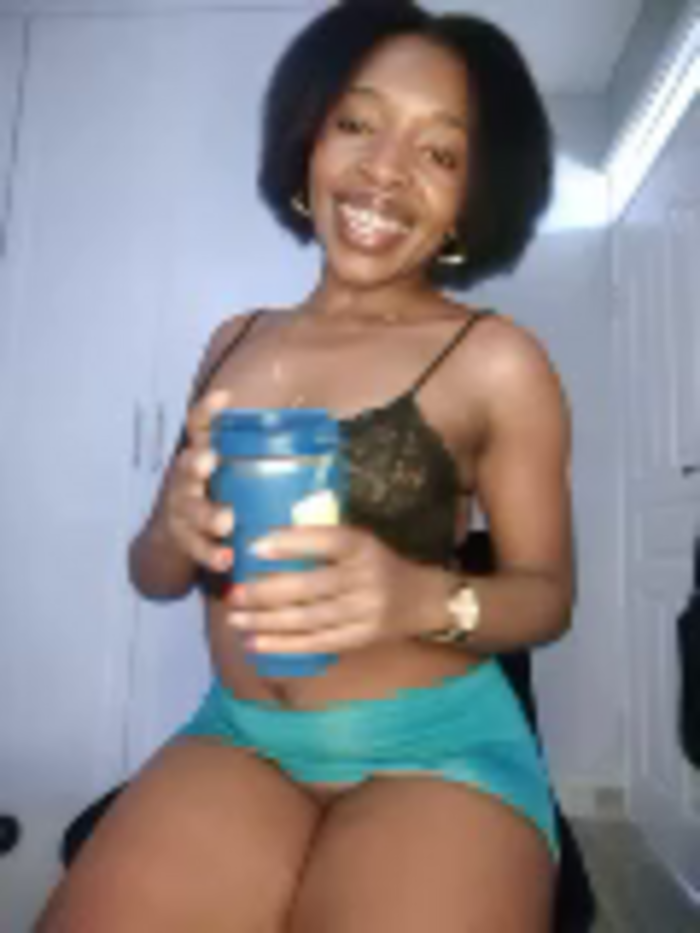 YoungBlackQueen