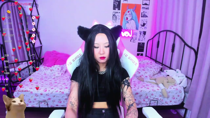 ashleywowmeow