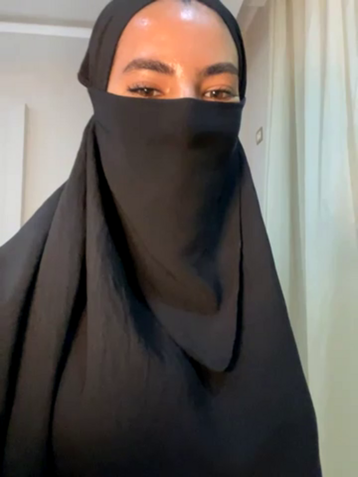 Hijabi_HotGirls
