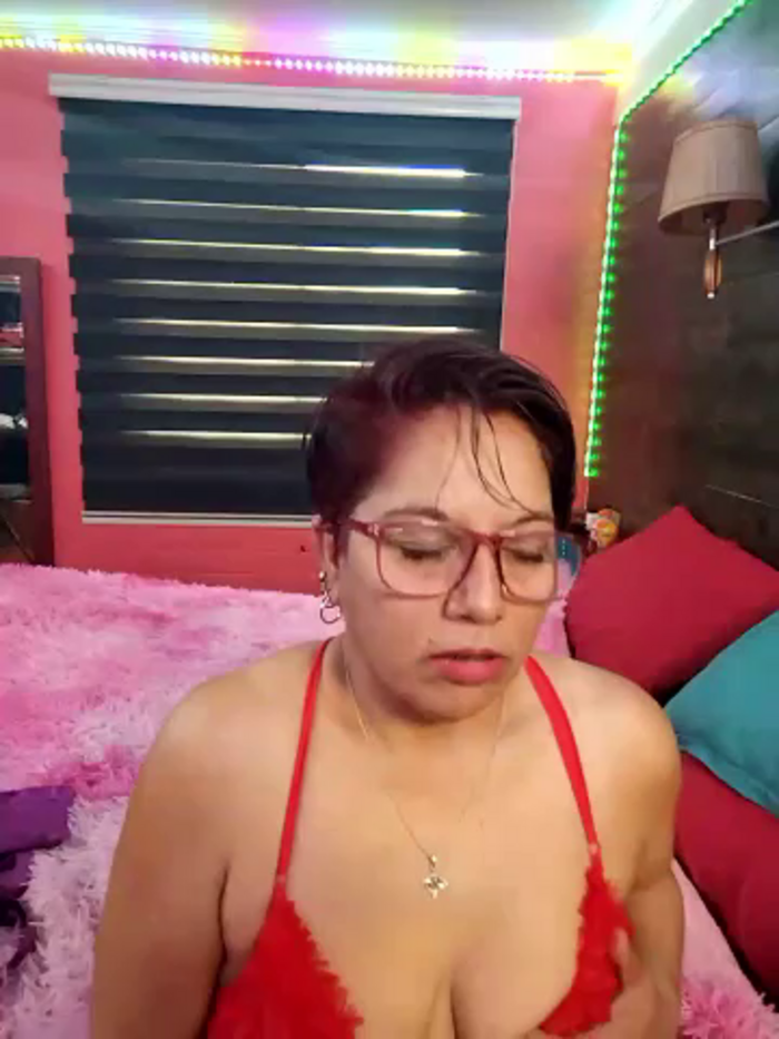 TRISH_MILF