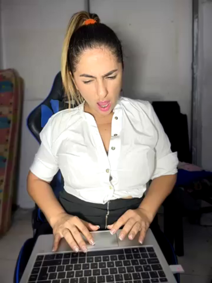 sammyqueenx21