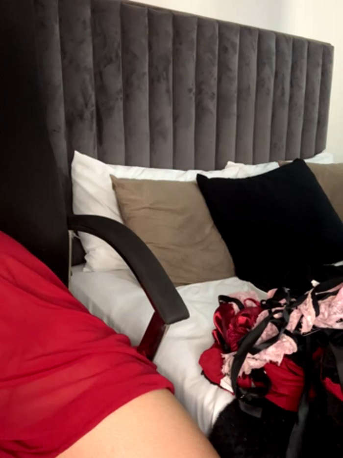 Noha-Sexy