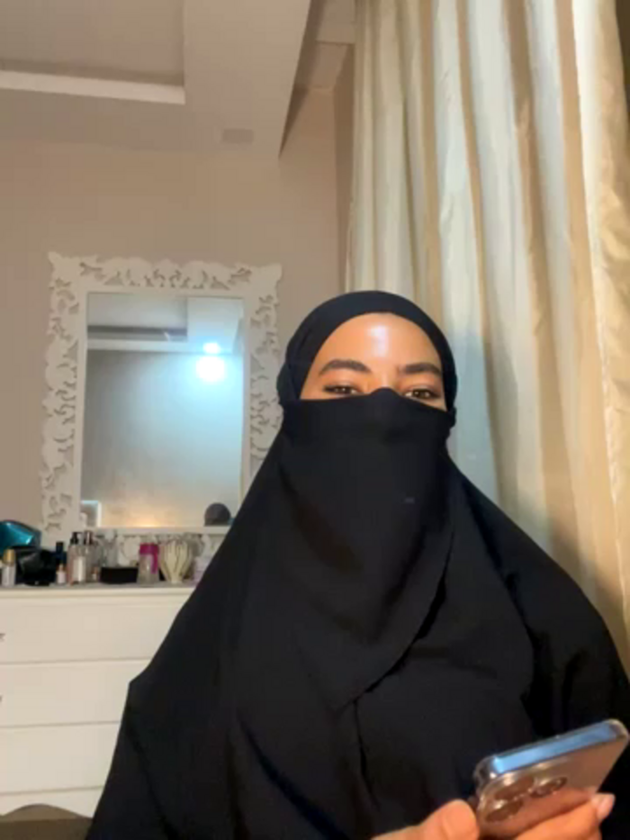 Hijabi_HotGirls
