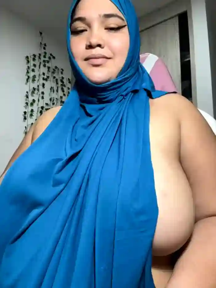 2024/08/30/stripchat-sweetmuslim01-00-22-19