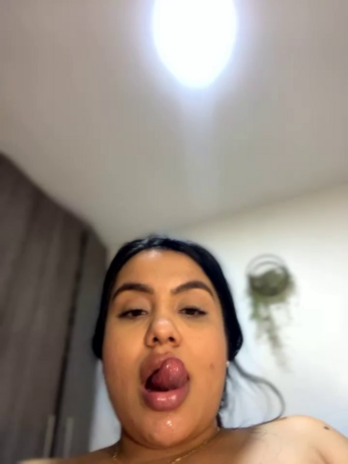 valeria2019hot