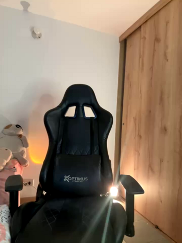 Anavi_