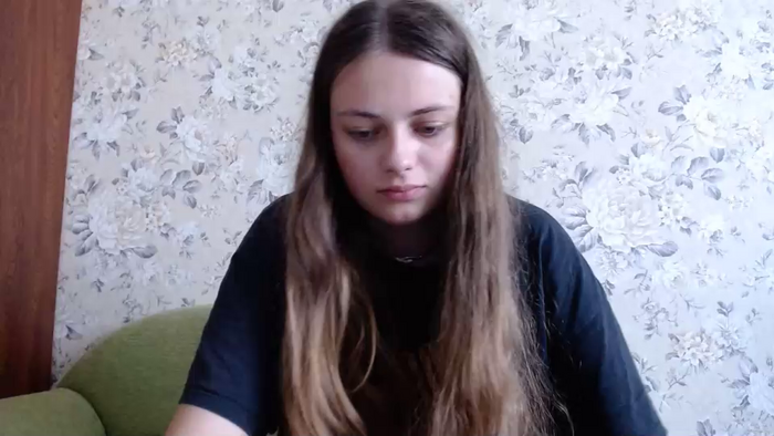 Nana_Hot