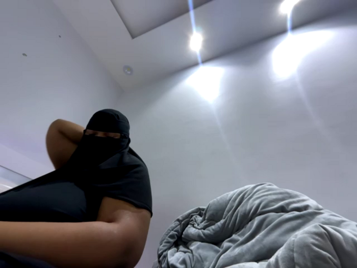 Submissive_Arab