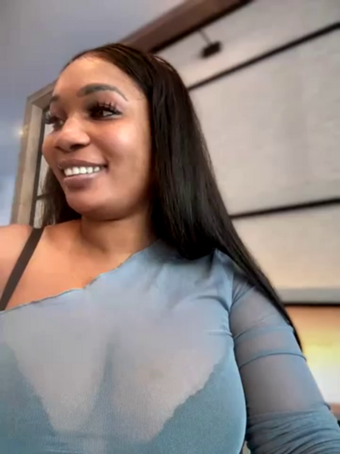 __Nessa__