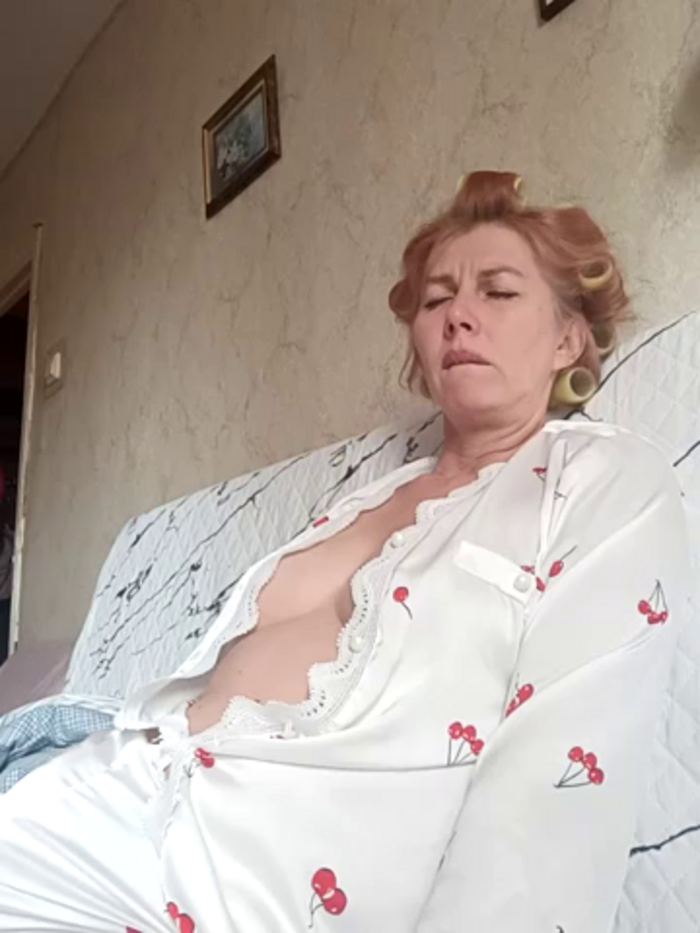 stellahere8