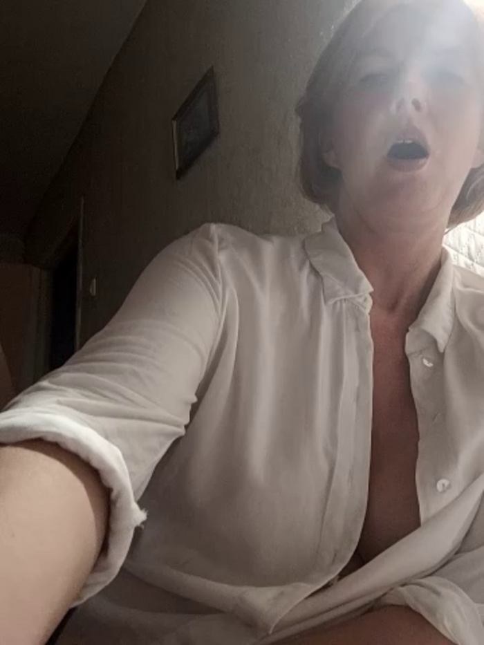 stellahere8