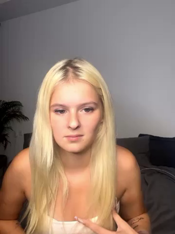 Allylove03