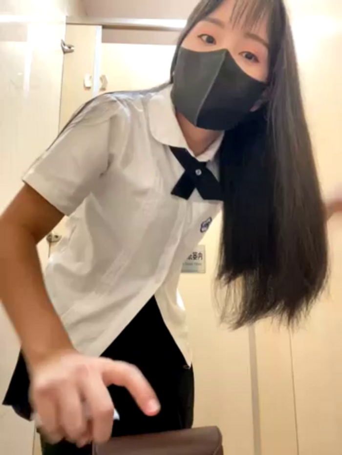 Asia-Lynn