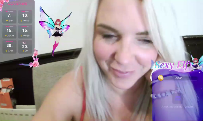Bustyblondebabe32