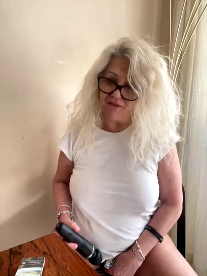 CrazyBionda