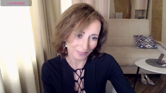 HornyMilf_777