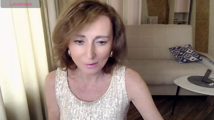HornyMilf_777
