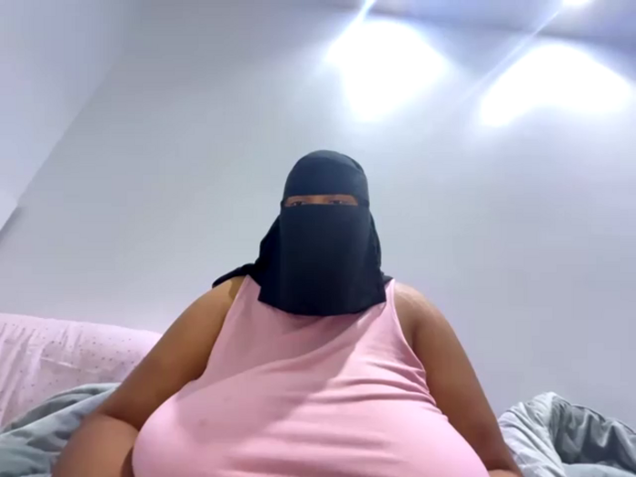 Submissive_Arab