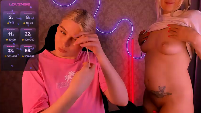 hotblonds