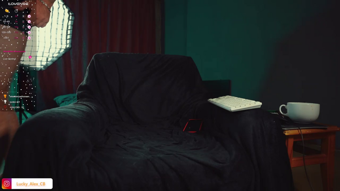 LuckyAlexx