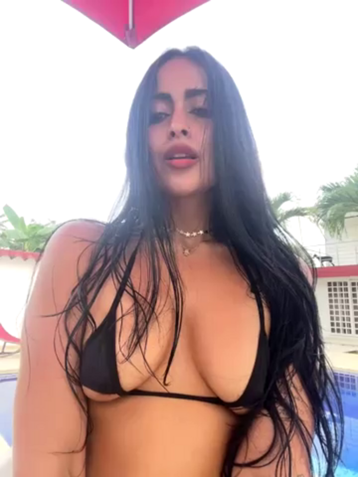 Alexandra_duque