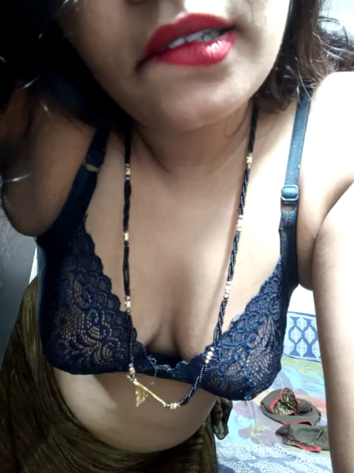 KISSLOVELY