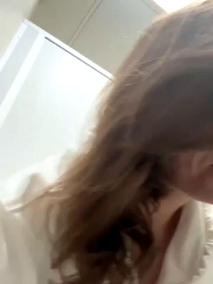 -AngelAri-