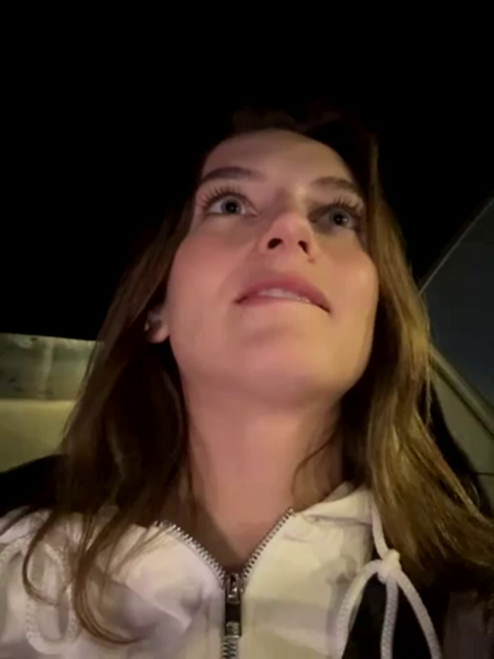 -AngelAri-