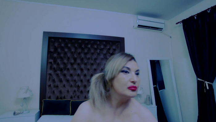 KiraLeila