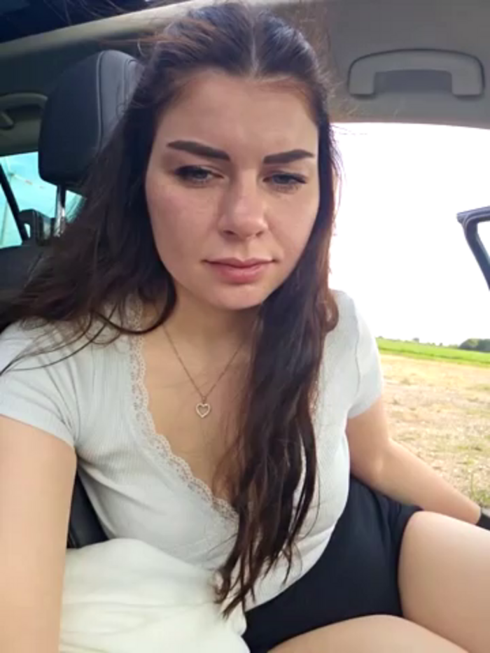 EllyNora