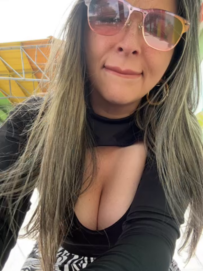 _Abril-Office1