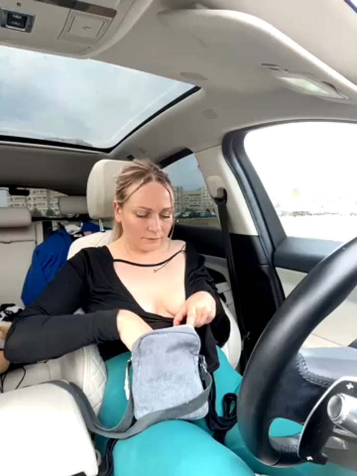 Bondgirl_013