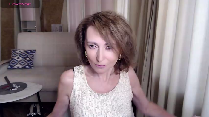 HornyMilf_777