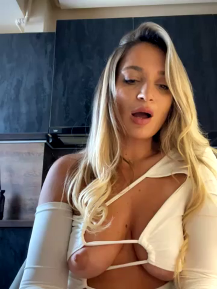 Ivy_Bae
