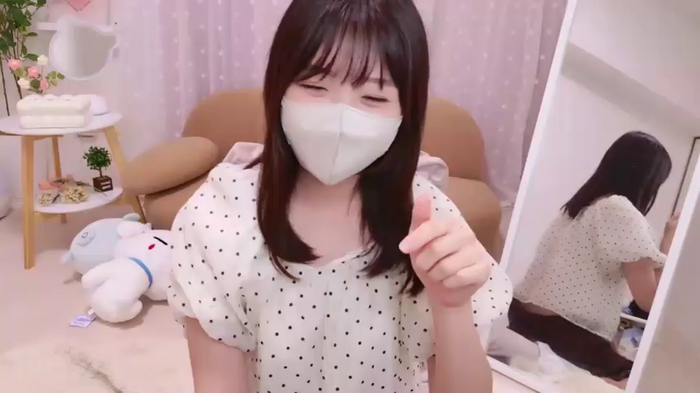 MOMOnya
