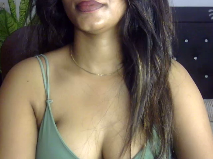 SEXY-MAHI-