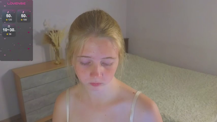Cute_Adelin