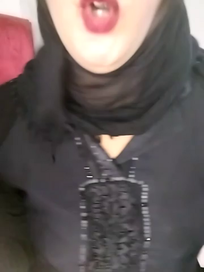 Rawya-34