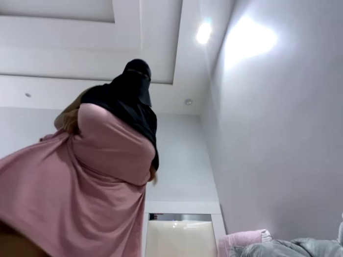 Submissive_Arab