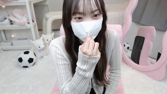 momo_room