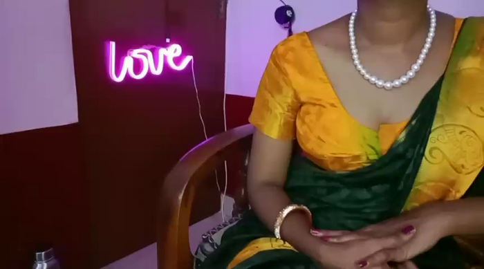 Anjali_cute-Pondati