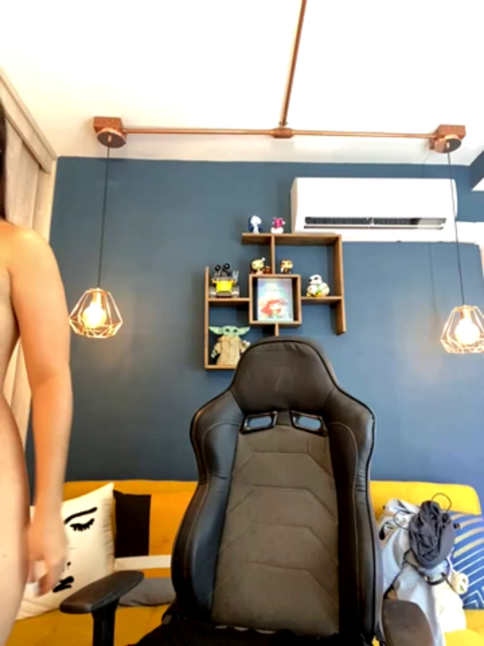 Zoe_Bae