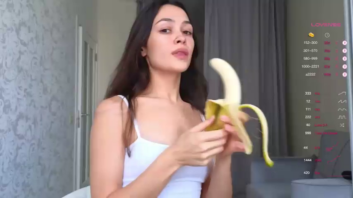 mo1ly